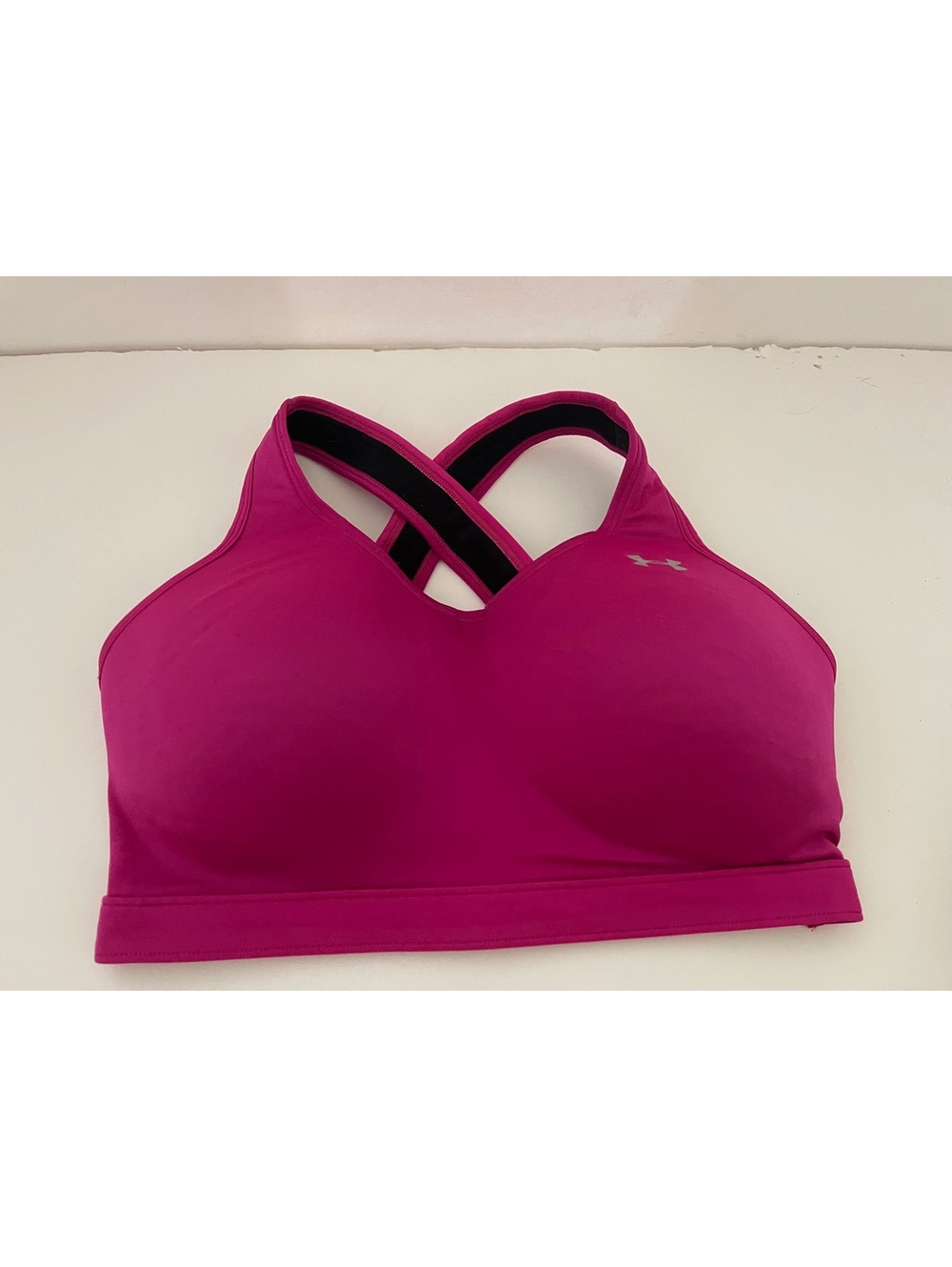 Under Armour Womens 34/36 Pink Sports Bra Cross Back Padded Wireless Athletic